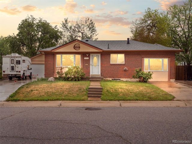 1464 Lucille Ct, Northglenn, CO 80233