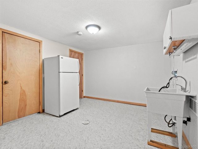 1464 Lucille Ct, Northglenn, CO 80233