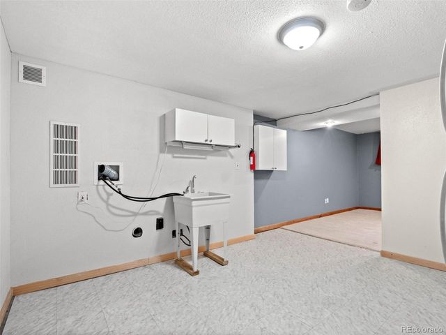 1464 Lucille Ct, Northglenn, CO 80233