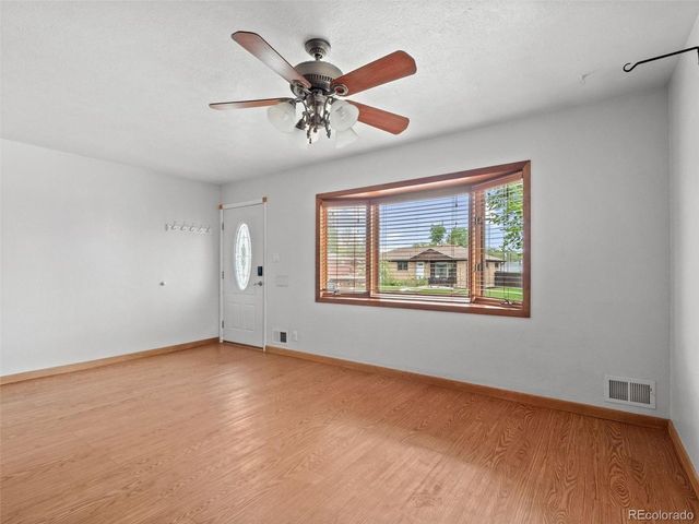 1464 Lucille Ct, Northglenn, CO 80233