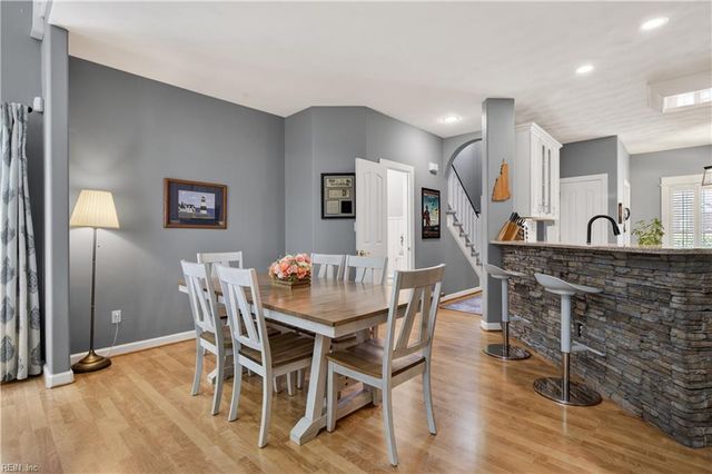 5804 Woodstock PT, Virginia Beach, VA 23464