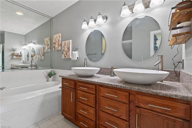 5804 Woodstock PT, Virginia Beach, VA 23464
