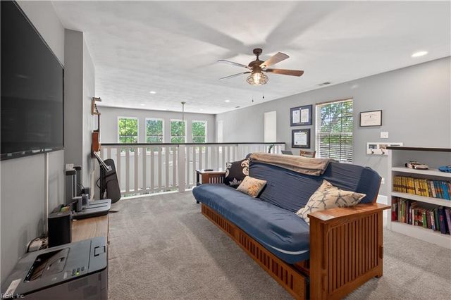 5804 Woodstock PT, Virginia Beach, VA 23464
