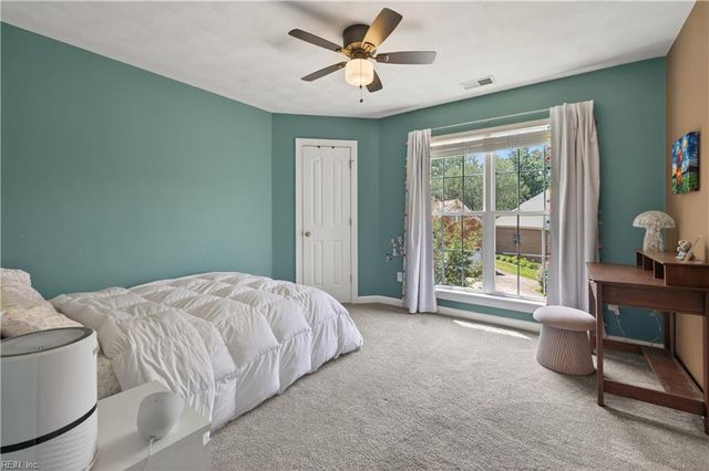 5804 Woodstock PT, Virginia Beach, VA 23464