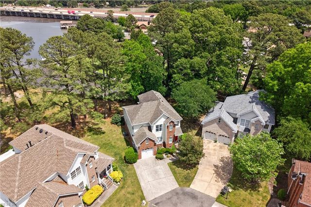 5804 Woodstock PT, Virginia Beach, VA 23464