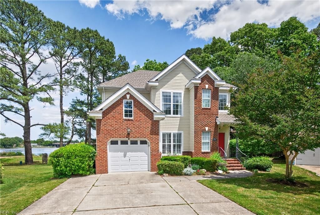 5804 Woodstock PT, Virginia Beach, VA 23464