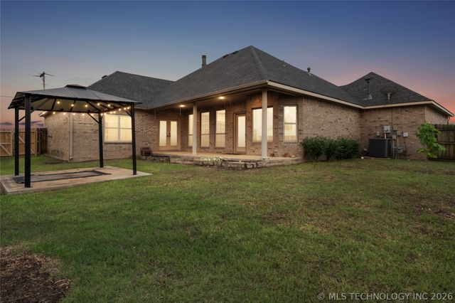 1515 Redwood Place, Tahlequah, OK 74464