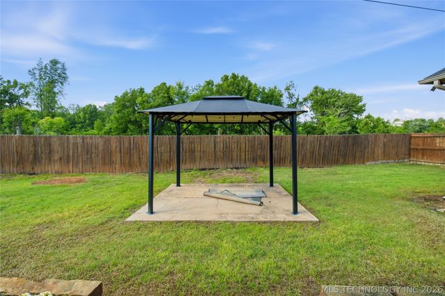1515 Redwood Place, Tahlequah, OK 74464