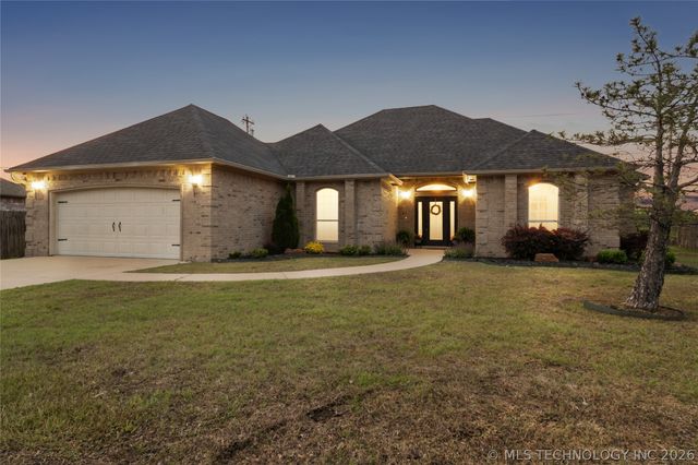 1515 Redwood Place, Tahlequah, OK 74464