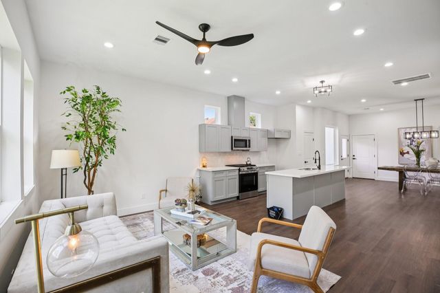 6809 Conley Street B, Houston, TX 77021