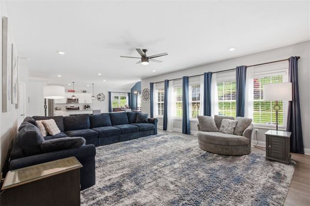359 Juniper Way, Peters Twp, PA 15317