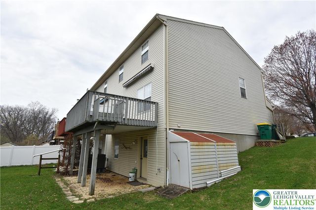 68 Freedom Terrace, Easton, PA 18045
