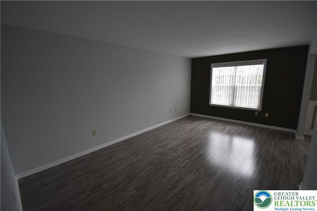 68 Freedom Terrace, Easton, PA 18045
