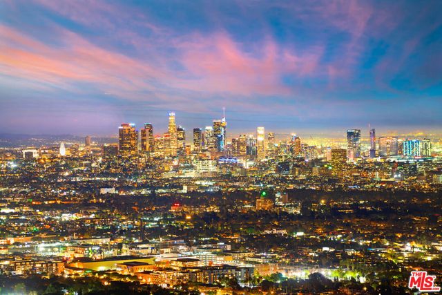 8494 Cole Crest Drive, Los Angeles, CA 90046