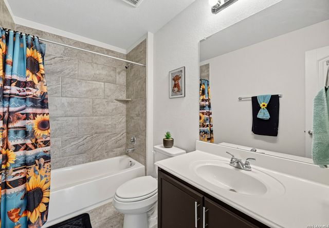 3711 Manoway Bay, San Antonio, TX 78223
