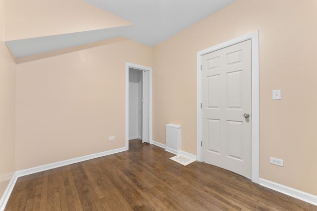 435 N Leclaire Avenue, Chicago, IL 60644