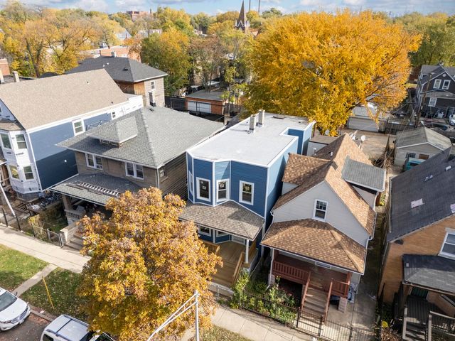 435 N Leclaire Avenue, Chicago, IL 60644