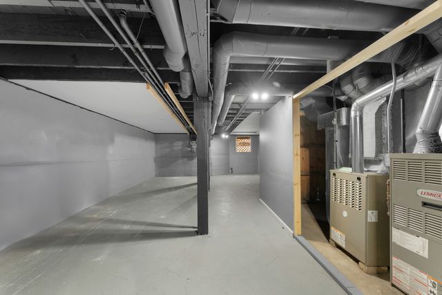 435 N Leclaire Avenue, Chicago, IL 60644