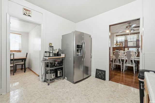 326 Lexington Court, Fort Wayne, IN 46806