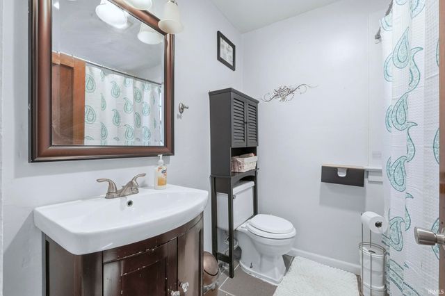326 Lexington Court, Fort Wayne, IN 46806