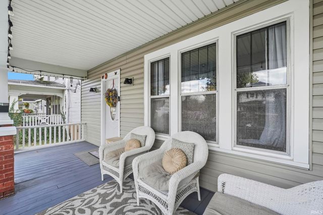 326 Lexington Court, Fort Wayne, IN 46806