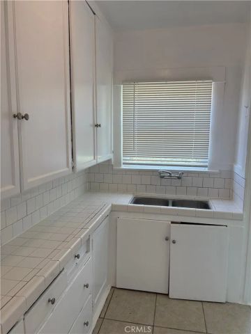 1119 N Loma Vista, Long Beach, CA 90813