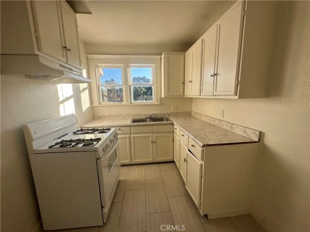 1119 N Loma Vista, Long Beach, CA 90813