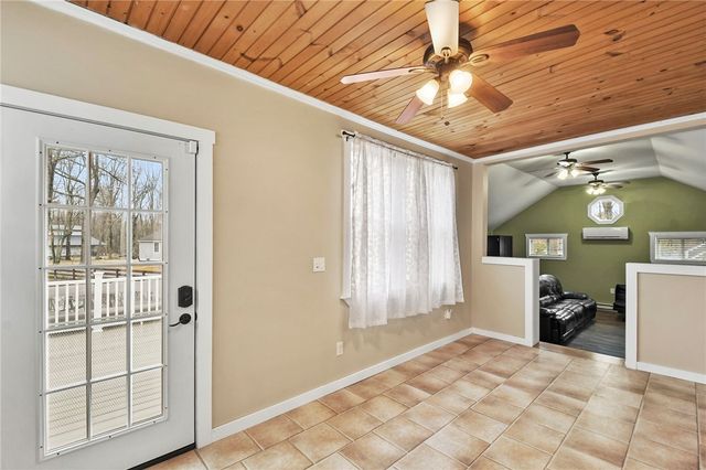 1381 Putnam Pike, Glocester, RI 02814