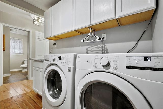 1381 Putnam Pike, Glocester, RI 02814