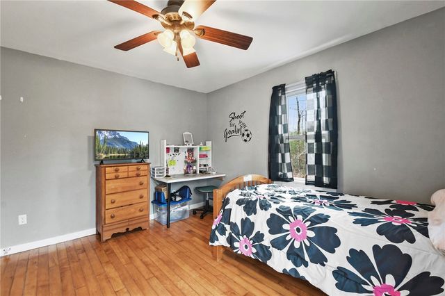 1381 Putnam Pike, Glocester, RI 02814