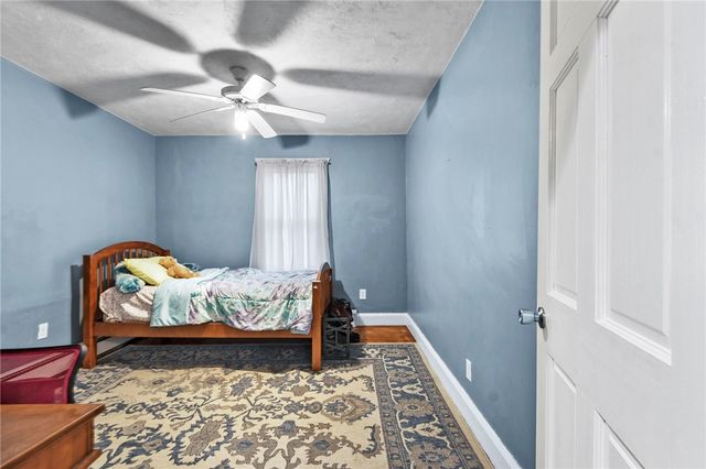 1381 Putnam Pike, Glocester, RI 02814