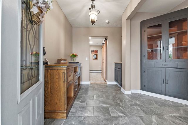 1381 Putnam Pike, Glocester, RI 02814