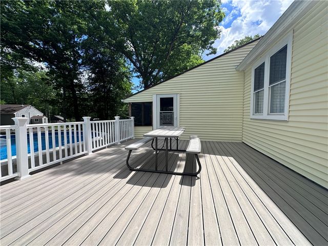 1381 Putnam Pike, Glocester, RI 02814