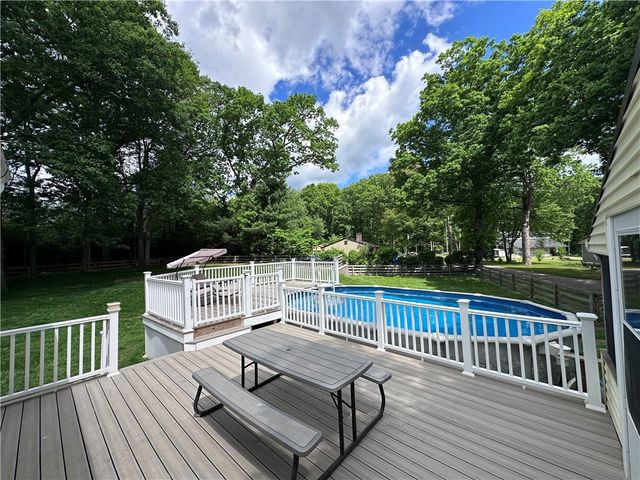 1381 Putnam Pike, Glocester, RI 02814