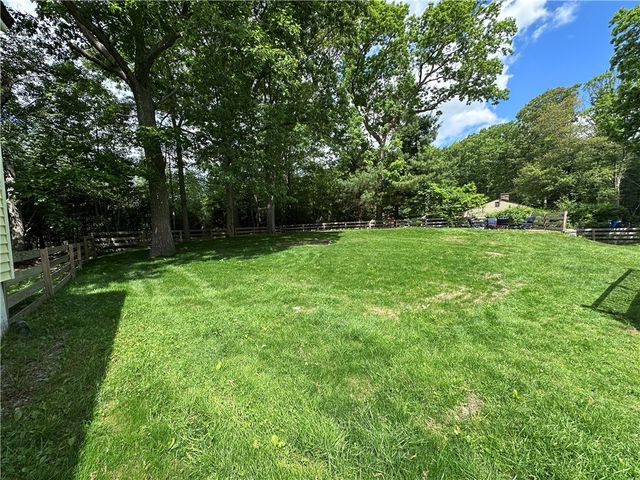 1381 Putnam Pike, Glocester, RI 02814