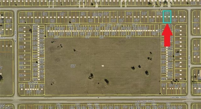 2036 NE 17th TER, Cape Coral, FL 33909