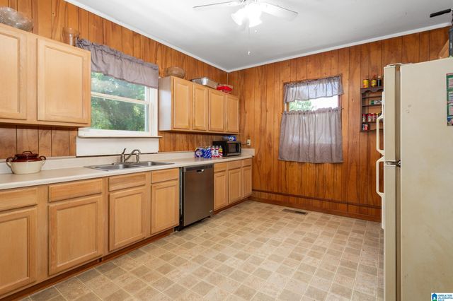 1977 AIRPORT ROAD, Oxford, AL 36203