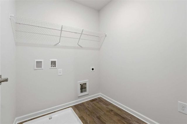 3648 PARKWAY JAMES Drive, Snellville, GA 30039