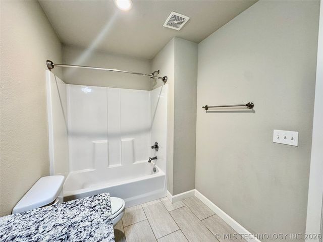 4224 S 185th East Avenue, Tulsa, OK 74134