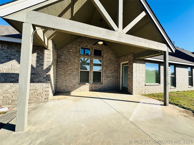 4224 S 185th East Avenue, Tulsa, OK 74134