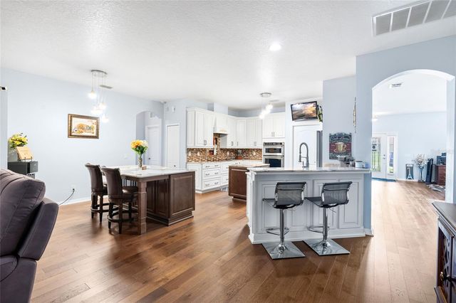 10839 BREAKING ROCKS DRIVE, Tampa, FL 33647