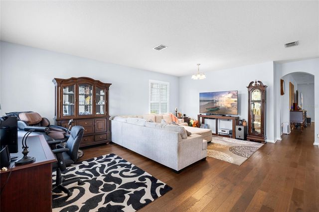 10839 BREAKING ROCKS DRIVE, Tampa, FL 33647