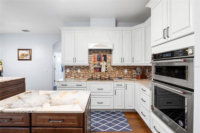 10839 BREAKING ROCKS DRIVE, Tampa, FL 33647