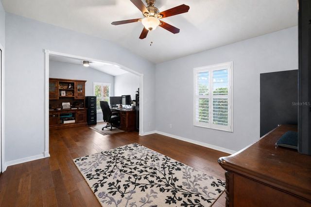 10839 BREAKING ROCKS DRIVE, Tampa, FL 33647