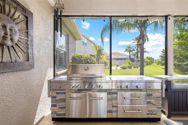 10839 BREAKING ROCKS DRIVE, Tampa, FL 33647