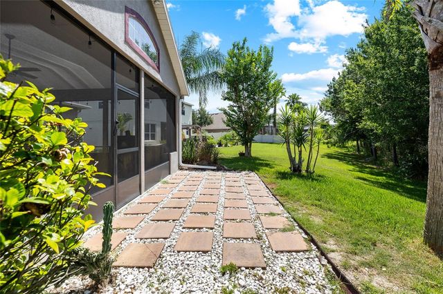 10839 BREAKING ROCKS DRIVE, Tampa, FL 33647