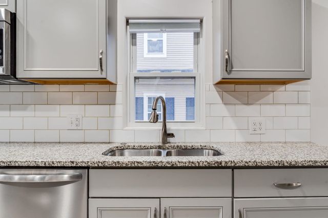 258 N Martinson St, Wichita, KS 67203