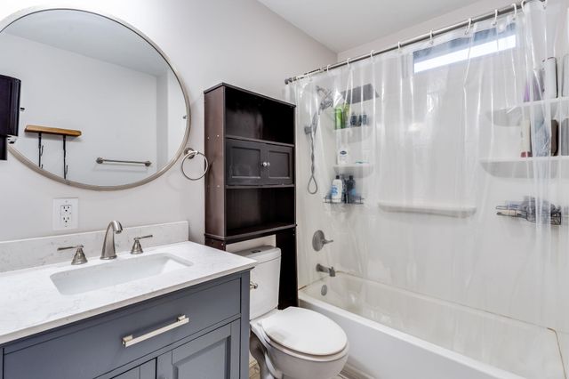 258 N Martinson St, Wichita, KS 67203