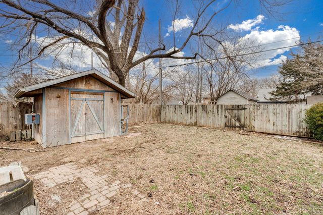 258 N Martinson St, Wichita, KS 67203