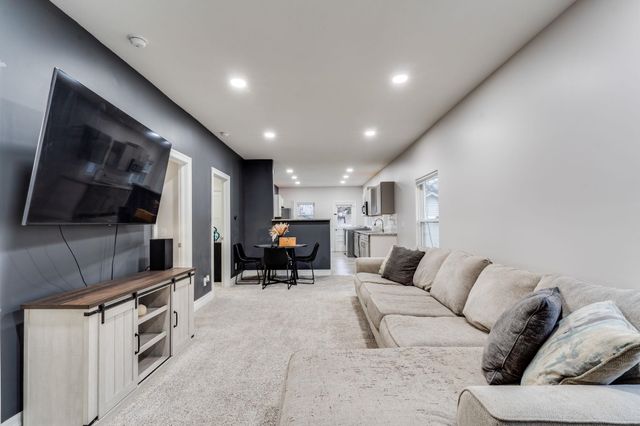 258 N Martinson St, Wichita, KS 67203